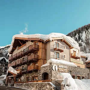 3* Hotell Avancher